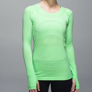 Lululemon Run Swiftly Tech Long Sleeve Crew size 4